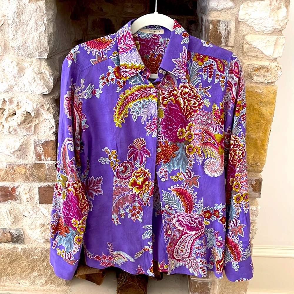 Button blouse